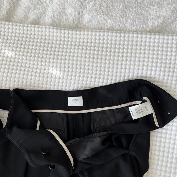 Aritzia Wilfred | Feuille Black Paperbag Belt Pants - Picture 8 of 11